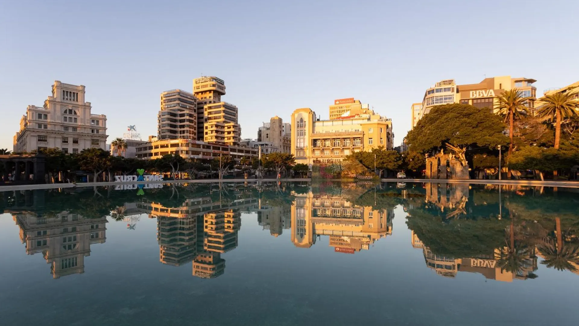 Home2Book Spacious Apt Harbour Views, Santa Cruz Spain