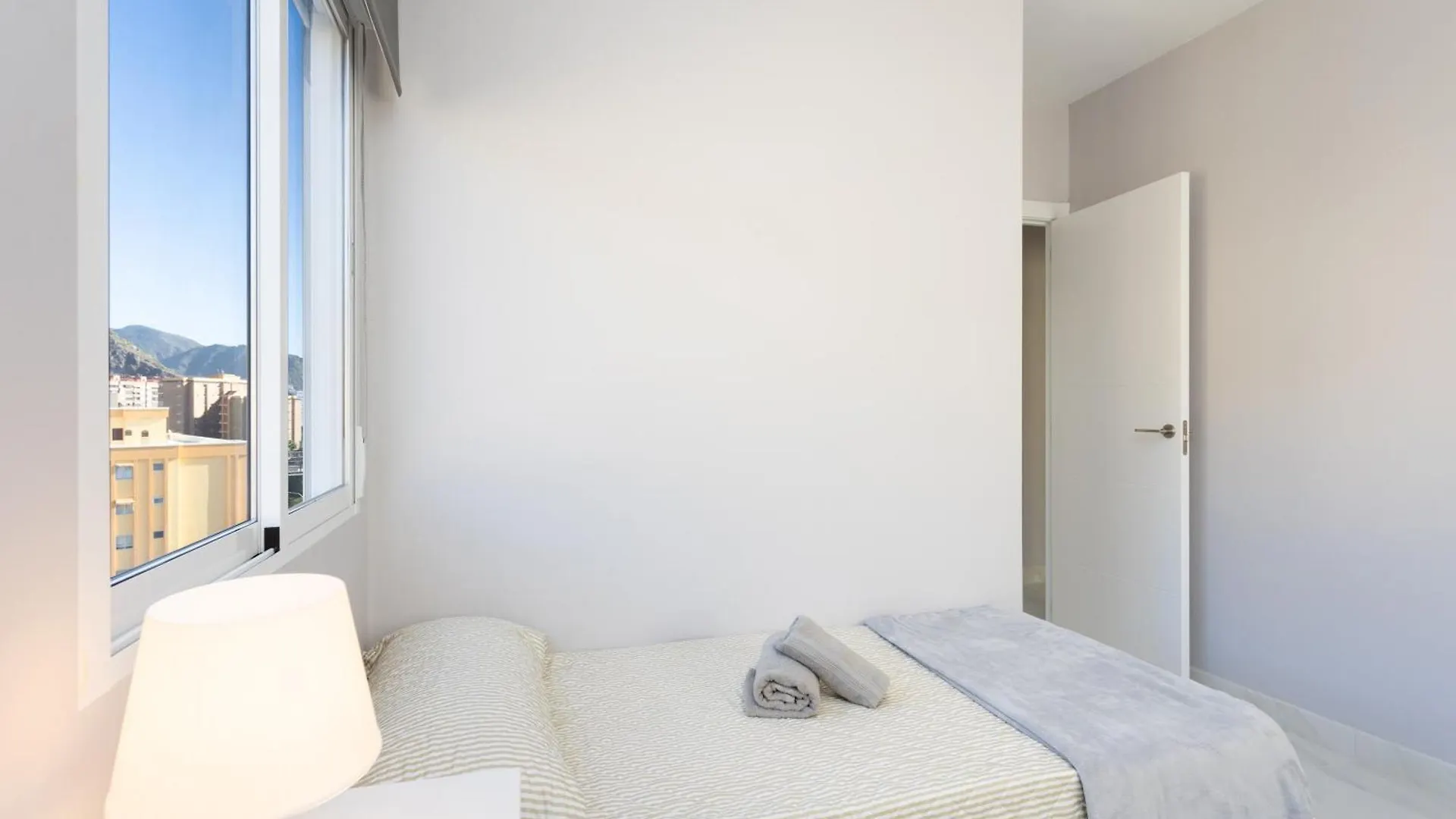 Home2Book Spacious Apt Harbour Views, Santa Cruz 0*, Santa Cruz de Tenerife Spain